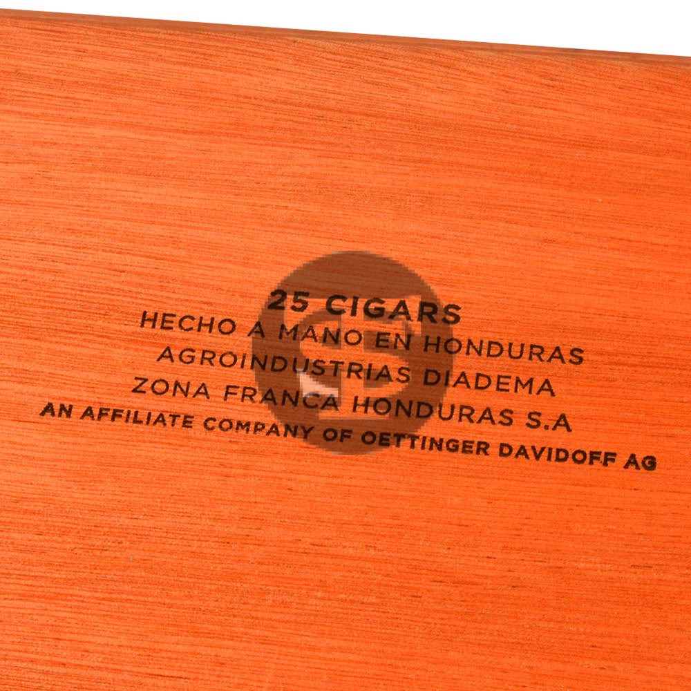 Camacho Baccarat The Game Churchill Tubo Cigars Box of 25 5