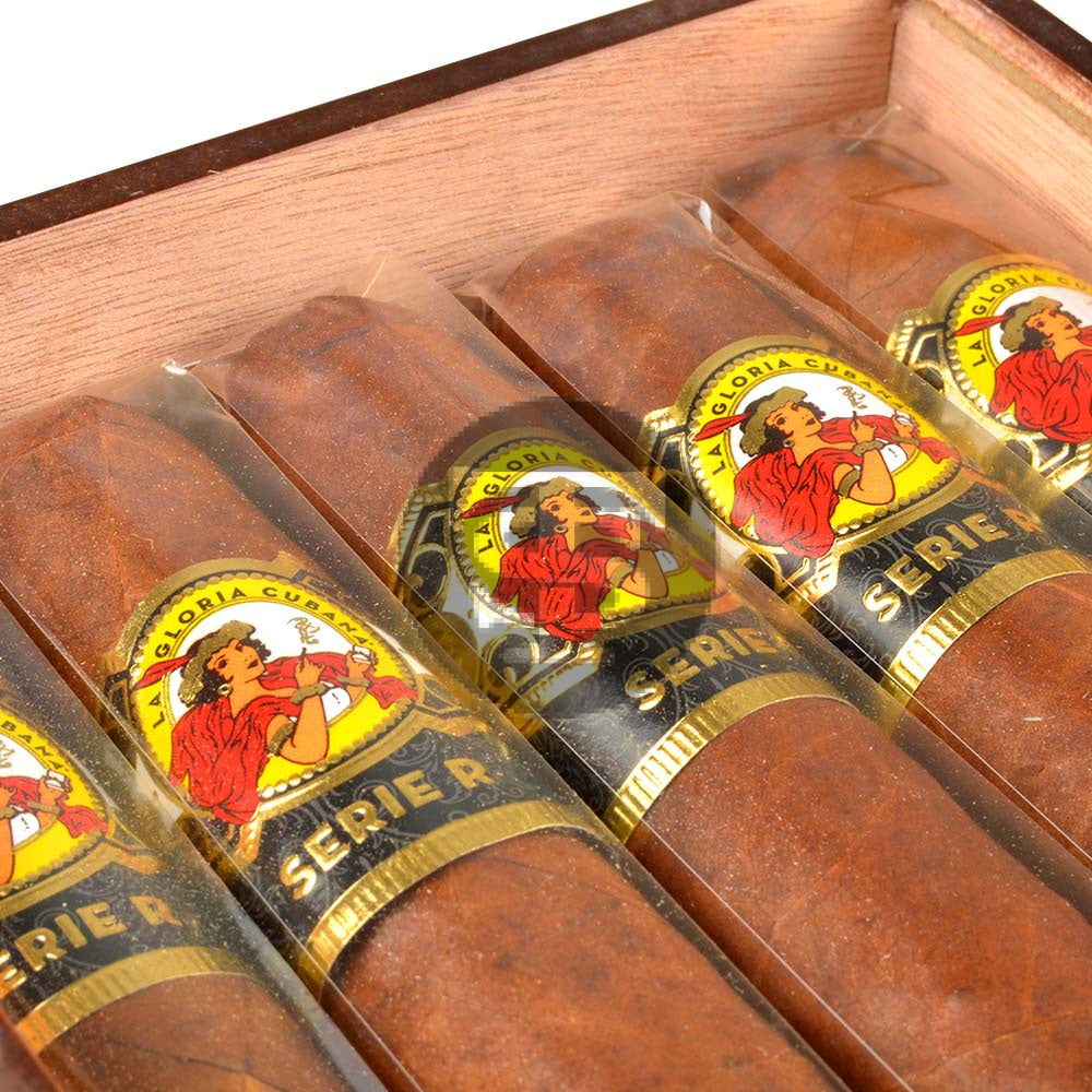 La Gloria Cubana Serie R No. 6 Cigars Box of 24