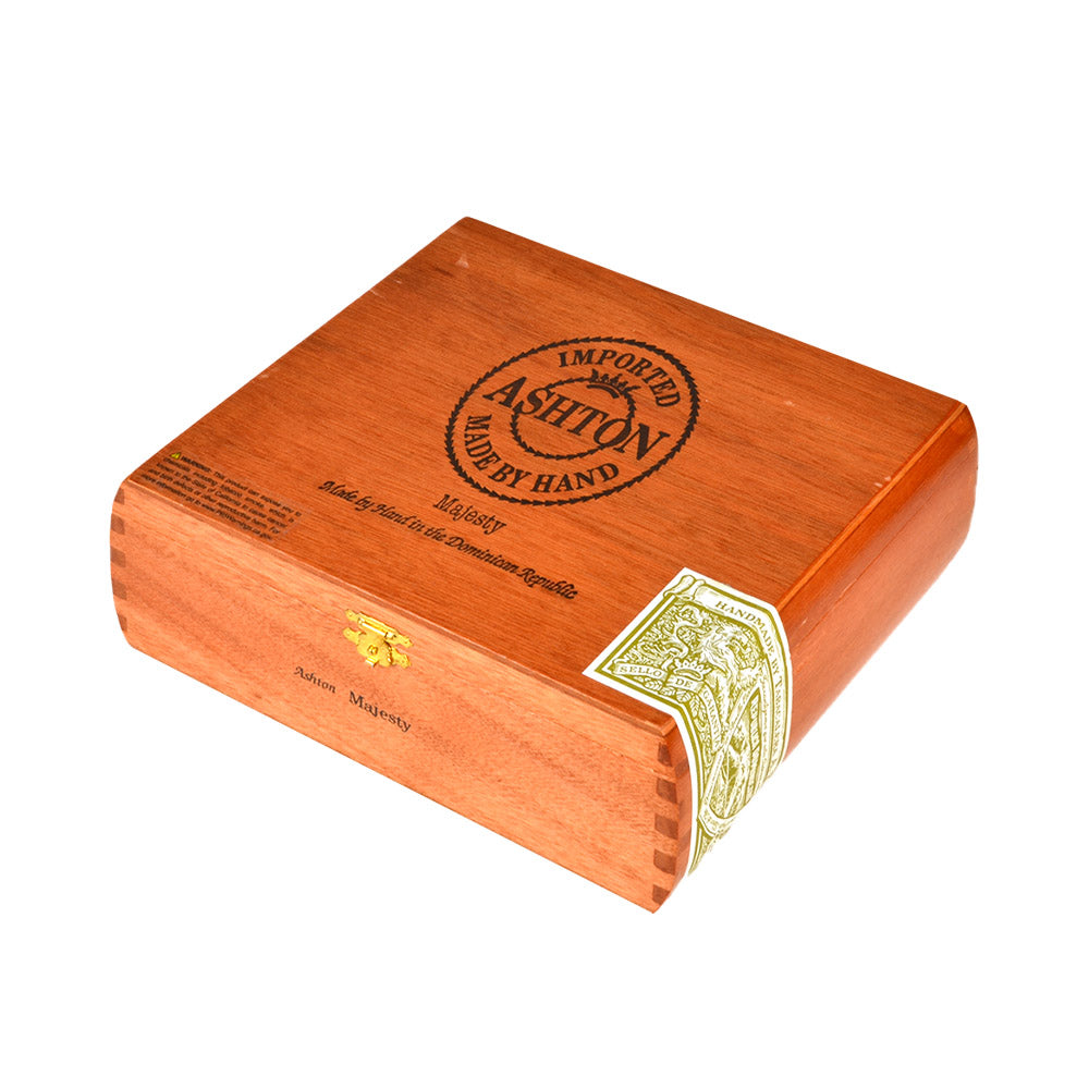 Ashton Majesty Cigars Box of 25 1