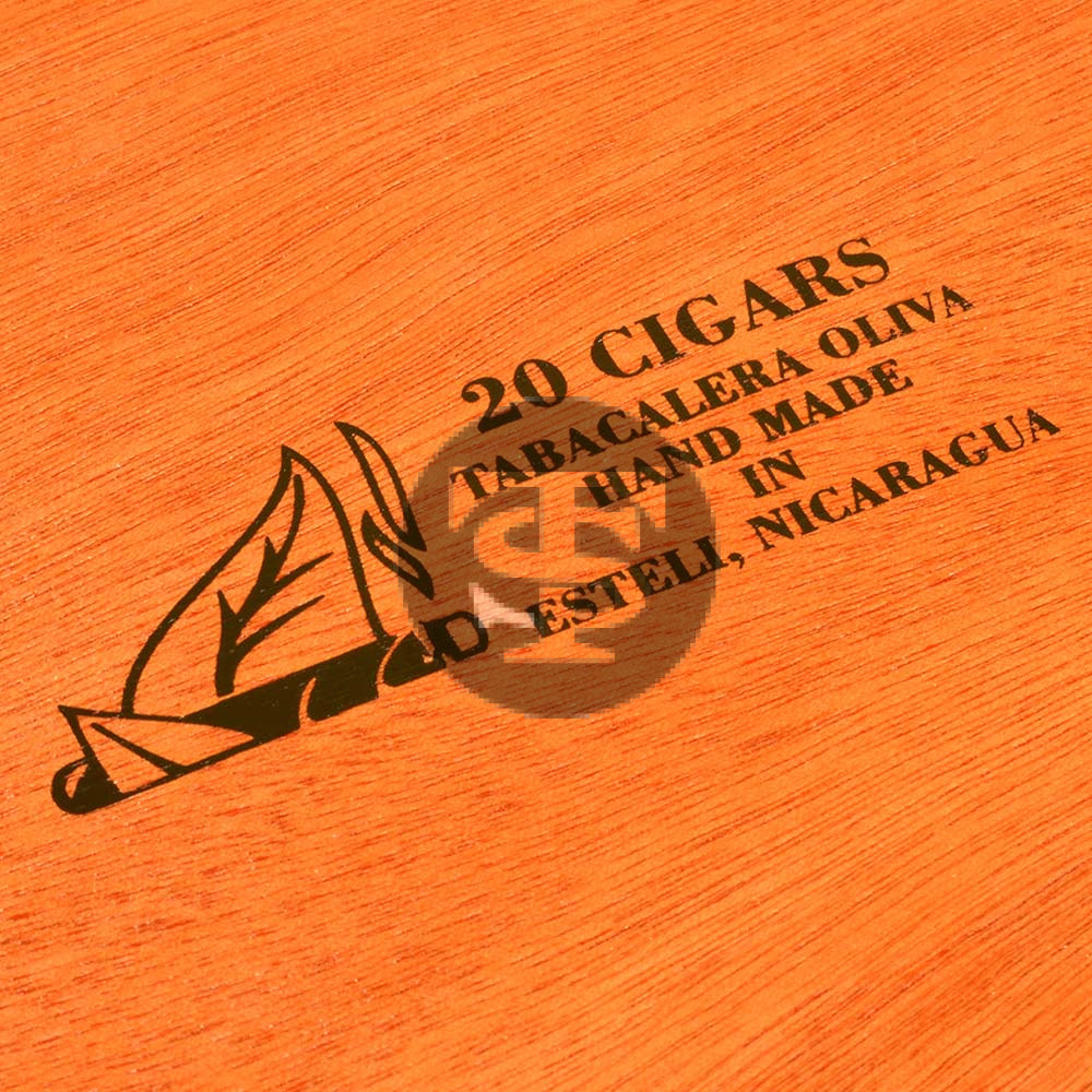 Oliva Connecticut Reserve Robusto Cigars Box of 20