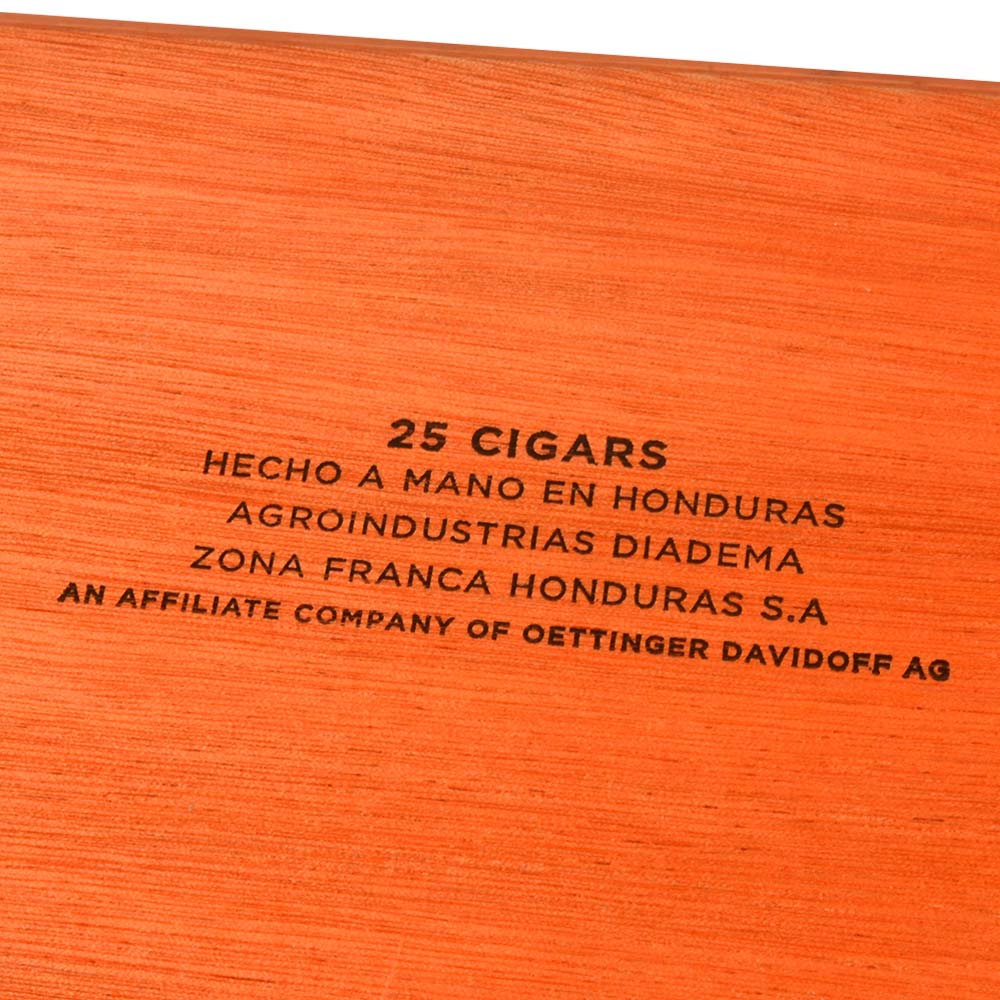 Camacho Baccarat The Game Luchadores Tubo Cigars Box of 25 4